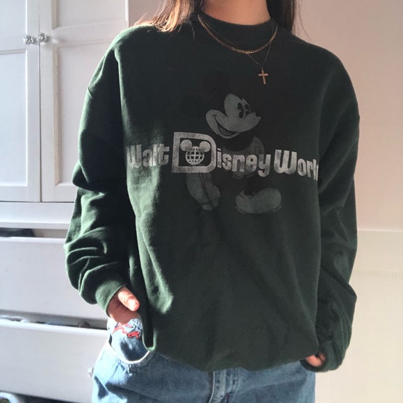 SOLD green disney world Mickey crewneck sweatshirt - Picture 2 of 3